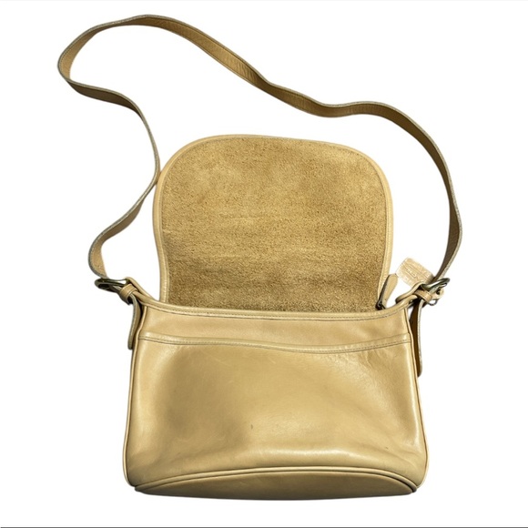 Vintage 90s Coach soho fletcher flap leather butter yellow crossbody bag 4150 - Picture 4 of 7